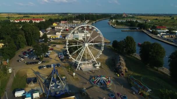 Zábavní Park Darlowo Wesole Miasteczko Aerial View Polsko Vysoce Kvalitní — Stock video