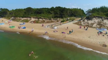 Sahil Baltık Denizi Wicie Plaza Morze Baltyckie Hava Görüntüsü Polonya. Yüksek kalite 4k görüntü