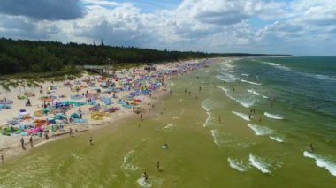 Sahil Baltık Denizi Grzybowo Plaza Morze Baltyckie Hava Görüntüsü Polonya. Yüksek kalite 4k görüntü