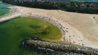 Dubai Plajı Jaroslawiec Plaza Dubaj Havacılık Görünümü Polonya. Yüksek kalite 4k görüntü