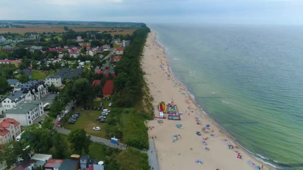 美しい風景バルト海のビーチSarbinowo Morze Baltyckie空中ビューポーランド 高品質4K映像 — ストック動画