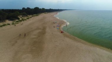 Canal Jamno Plajı Kanal Mielno Plaza Havacılık Görünümü Polonya. Yüksek kalite 4k görüntü