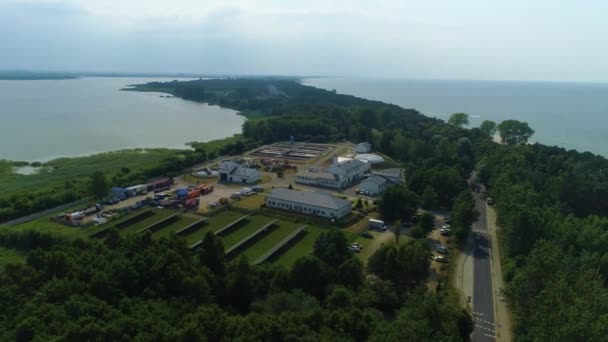 Eco Enterprise Lake Jamno Mielno Krajobraz Aerial View Polen Hoge — Stockvideo