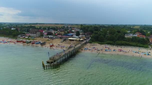 Pier Beach Baltic Sea Chlopy Molo Plaza Morze Baltyckie Aerial — стоковое видео