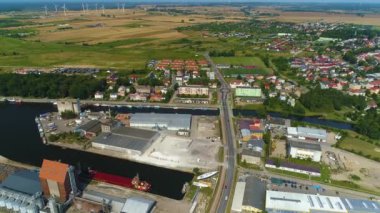 Güzel manzara Darlowo Piekny Krajobraz Hava Görüntüsü Polonya. Yüksek kalite 4k görüntü
