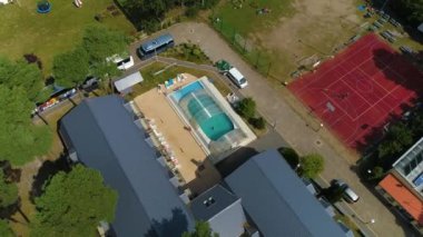 Yüzme Havuzu Mrzezyno Basen Havacılık Polonya. Yüksek kalite 4k görüntü