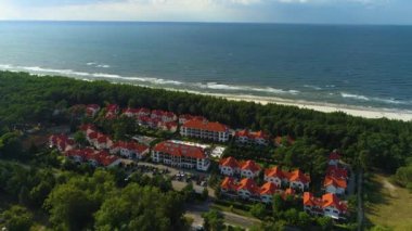 Güzel manzara Rogowo Piekny Krajobraz Hava Manzarası Polonya. Yüksek kalite 4k görüntü