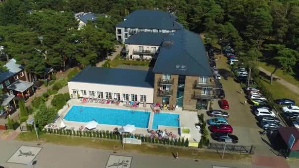 Piscina Hotel Niechorze Basen Vista Aérea Polonia Imágenes Alta Calidad — Vídeo de stock