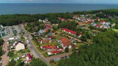 Güzel manzara Pustkowo Piekny Krajobraz Hava Manzarası Polonya. Yüksek kalite 4k görüntü