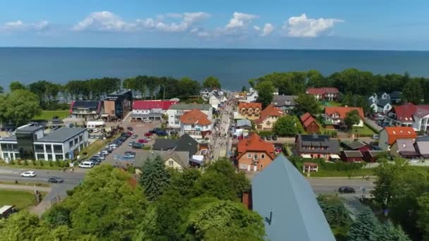 Panorama Promenade Trzesacz Deptak Aerial View Polen Hoge Kwaliteit Beeldmateriaal — Stockvideo