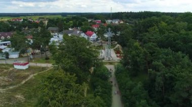 Cross Pustkowo Baltycki Krzyz Nadziei Hava Manzarası Polonya. Yüksek kalite 4k görüntü