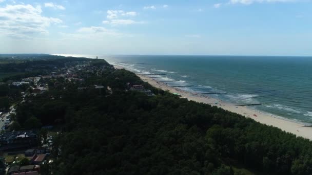 全景海滩波罗的海Niechorze Plaza Morze Baltyckie Aerial View Poland 高质量的4K镜头 — 图库视频影像