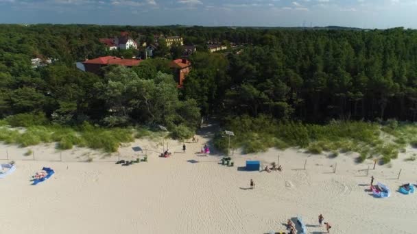 Strand Niechorze Plaza Aerial View Polen Hoge Kwaliteit Beeldmateriaal — Stockvideo