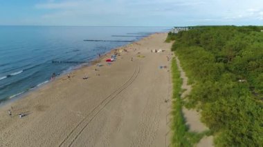 Sahil Baltık Denizi Dziwnow Plaza Morze Baltyckie Hava Görüntüsü Polonya. Yüksek kalite 4k görüntü