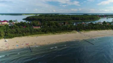 Sahil Baltık Denizi Dziwnow Plaza Morze Baltyckie Hava Görüntüsü Polonya. Yüksek kalite 4k görüntü