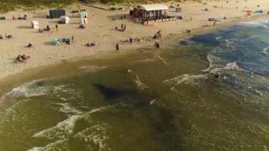 Plaj Baltık Denizi Miedzyzdroje Plaza Morze Baltyckie Hava Manzaralı Polonya. Yüksek kalite 4k görüntü