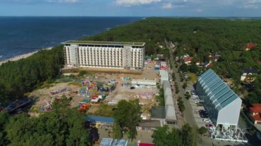 Pinea Resort Pobierowo Hotel Centrum Aerial View Poland. Yüksek kalite 4k görüntü