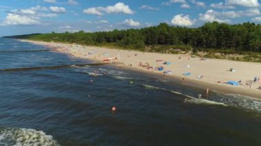 Plaj Baltık Denizi Pobierowo Plaza Morze Baltyckie Hava Görüntüsü Polonya. Yüksek kalite 4k görüntü