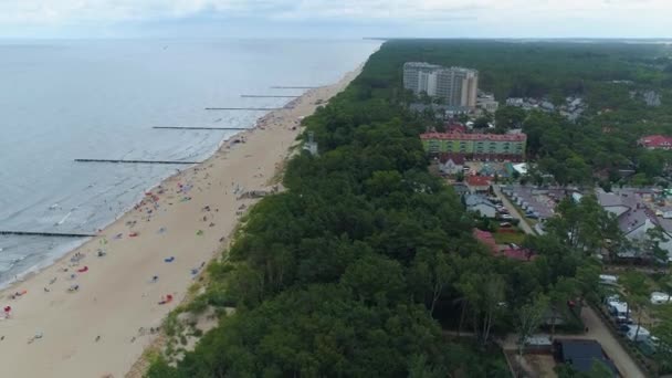 波罗的海海滩 Dziwnowek Plaza Morze Baltyckie Aerial View Poland 高质量的4K镜头 — 图库视频影像