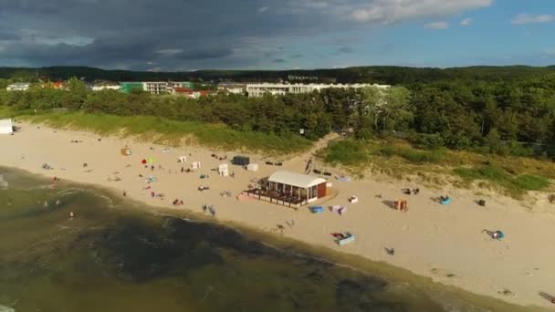 Strand Baltische Zee Miedzyzdroje Plaza Morze Baltyckie Luchtfoto View Polen — Stockvideo