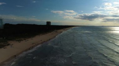 Plaj Baltık Denizi Miedzyzdroje Plaza Morze Baltyckie Hava Manzaralı Polonya. Yüksek kalite 4k görüntü