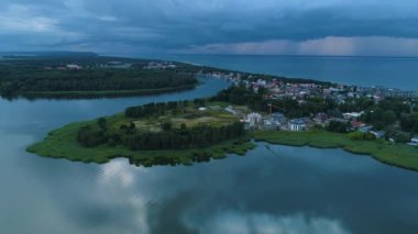 Güzel manzara Dziwnow Piekny Krajobraz Hava Görüntüsü Polonya. Yüksek kalite 4k görüntü