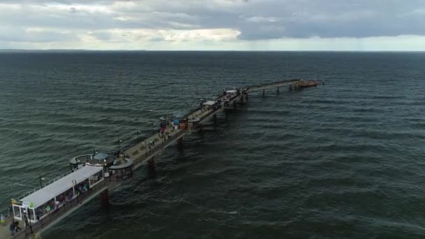 Pier Beach Mar Báltico Miedzyzdroje Molo Plaza Vista Aérea Polonia — Vídeos de Stock