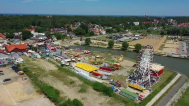 Lunapark Limanı Krynica Morska Wesole Miasteczko Hava Manzaralı Polonya. Yüksek kalite 4k görüntü