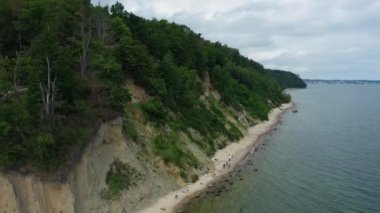 Sahil Cliff Gdynia Orlowo Plaza Klif Havadan Polonya. Yüksek kalite 4k görüntü