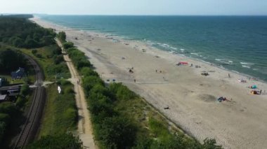 Panorama Sahili Baltık Denizi Kuznica Plaza Morze Baltyckie Hava Manzaralı Polonya. Yüksek kalite 4k görüntü