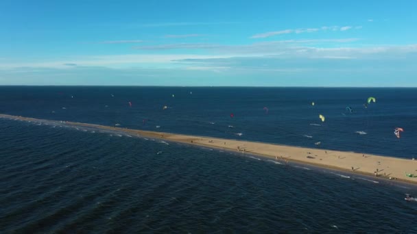 Headland Kitesurfing Cypel Rewski Rewa Pemandangan Udara Polandia Rekaman Berkualitas — Stok Video