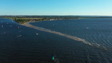 Burun Uçurtması Cypel Rewski Rewa Hava Görüntüsü Polonya. Yüksek kalite 4k görüntü