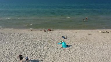 Sahil Baltık Denizi Bialogora Plaza Morze Baltyckie Hava Görüntüsü Polonya. Yüksek kalite 4k görüntü