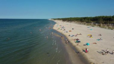Sahil Baltık Denizi Bialogora Plaza Morze Baltyckie Hava Görüntüsü Polonya. Yüksek kalite 4k görüntü