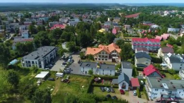 Güzel Peyzaj Apartmanları Jastrzebia Gora Piekny Krajobraz Hava Görünümü Polonya. Yüksek kalite 4k görüntü