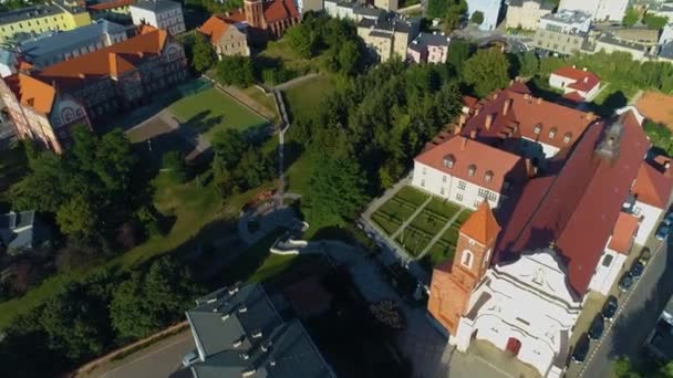 Franciscan Kloster Gniezno Klasztor Antenn View Poland Högkvalitativ Film — Stockvideo