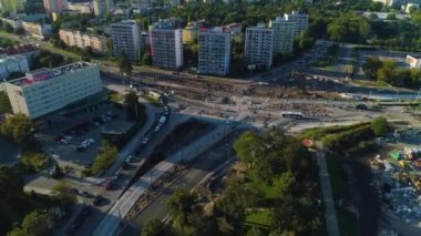 Estate Osiedle Mlodych Rondo Niepodleglosci Torun Havacılık Görünümü Polonya. Yüksek kalite 4k görüntü