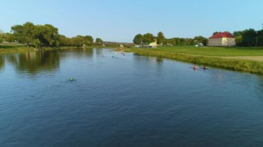 Güzel Warta Nehri Kayak Gorzow Wielkopolski Rzeka Hava Manzarası Polonya. Yüksek kalite 4k görüntü