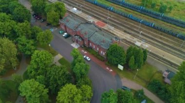 Tren İstasyonu Suwalki Dworzec Kolejowa Hava Görüntüleme Polonya. Yüksek kalite 4k görüntü