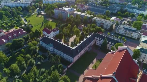 主教宫Lomza Palac Biskupi Aerial View Poland 高质量的4K镜头 — 图库视频影像