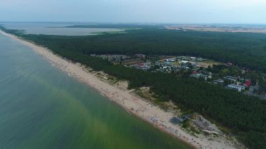 Panorama Sahili Baltık Denizi Tembel Plaza Morze Baltyckie Hava Manzaralı Polonya. Yüksek kalite 4k görüntü