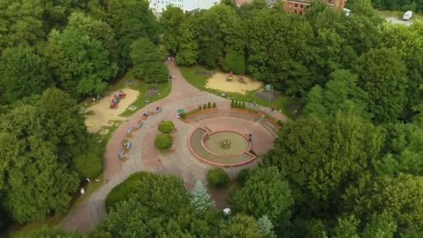 Fontein Park Van Cultuur Slupsk Fontanna Park Kultury Luchtfoto View — Stockvideo
