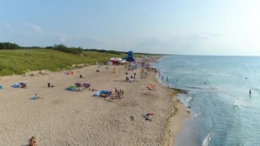 Batı Sahili Darlowo Plaza Zachodnia Havacılık Görünümü Polonya. Yüksek kalite 4k görüntü