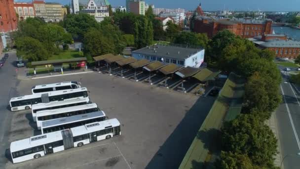 Szczecin Dworzec公交车站高质量的4K镜头 — 图库视频影像