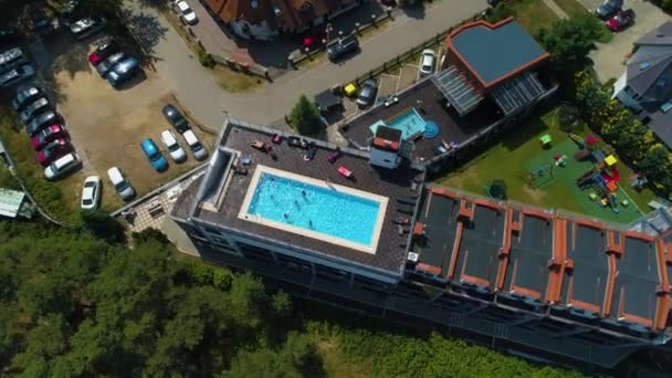 Tetőtéri Úszómedence Rowy Basen Dachu Hotel Aerial View Lengyelország Kiváló — Stock videók