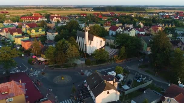 Panorama Church Rewal Kosciol Aerial View Polen Hoge Kwaliteit Beeldmateriaal — Stockvideo