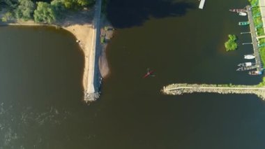 Kayak Marina Torun Przystan Nehri Vistula Wisla Hava Görüntüsü Polonya. Yüksek kalite 4k görüntü