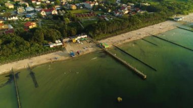 Panorama Sahili Baltık Denizi Ustronisi Morskie Plaza Morze Baltycki Hava Görüntüsü Polonya. Yüksek kalite 4k görüntü