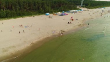 Güzel Sahil Katy Rybackie Plaza Havadan Görünüm Polonya. Yüksek kalite 4k görüntü