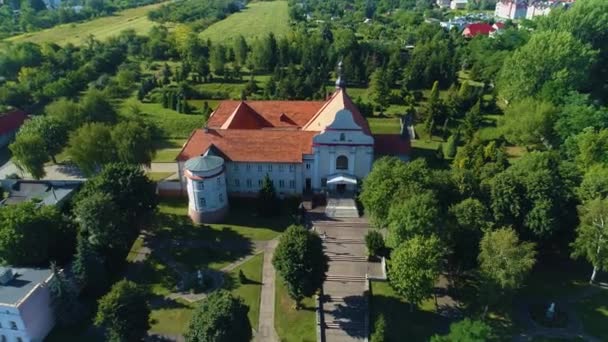 Францисканский Монастырь Konin Klasztor Franciszkanow Aerial View Poland Высококачественные Кадры — стоковое видео
